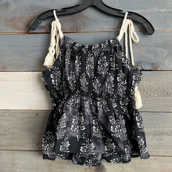 NWT Anthro Moon River Shoulder Rope Tie Boho Smocked Crop Tank Top - Picture 5 of 8